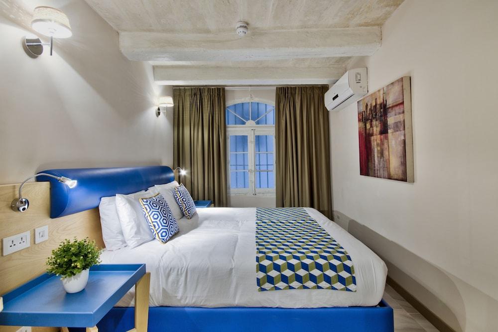 The British Suites Valletta Exterior photo