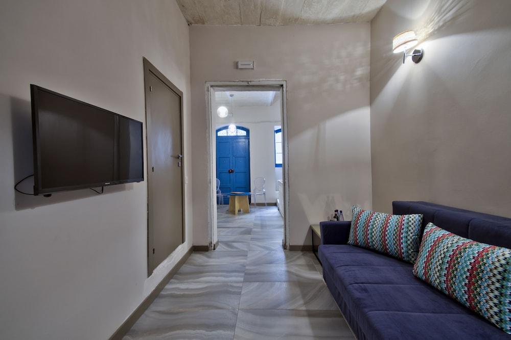 The British Suites Valletta Exterior photo